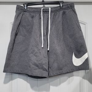 Nike Men's Sportswear Club Fleece Graphic Shorts in gray with a white Swoosh log